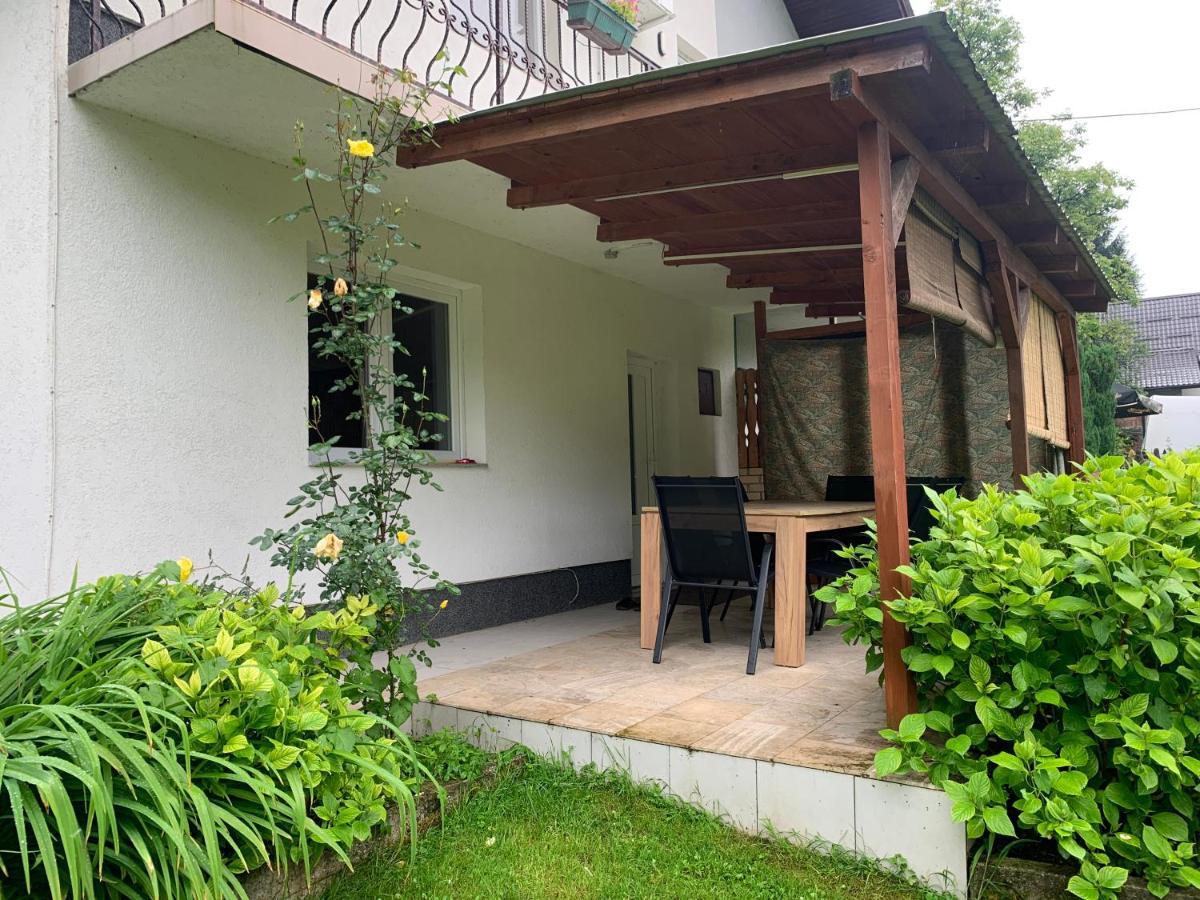Holiday Residence Buric Visoko Bagian luar foto