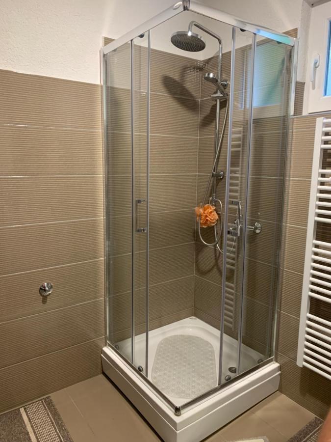 Holiday Residence Buric Visoko Bagian luar foto
