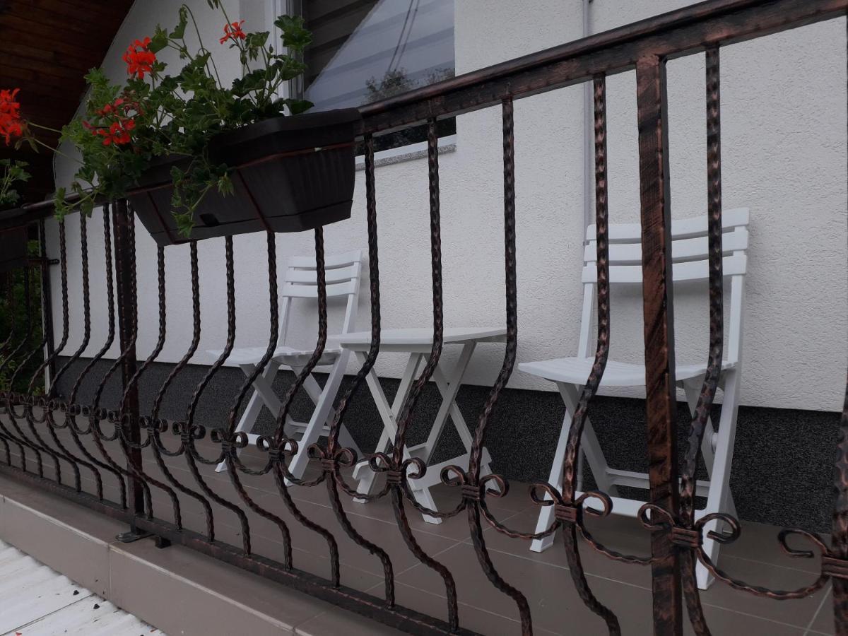 Holiday Residence Buric Visoko Bagian luar foto